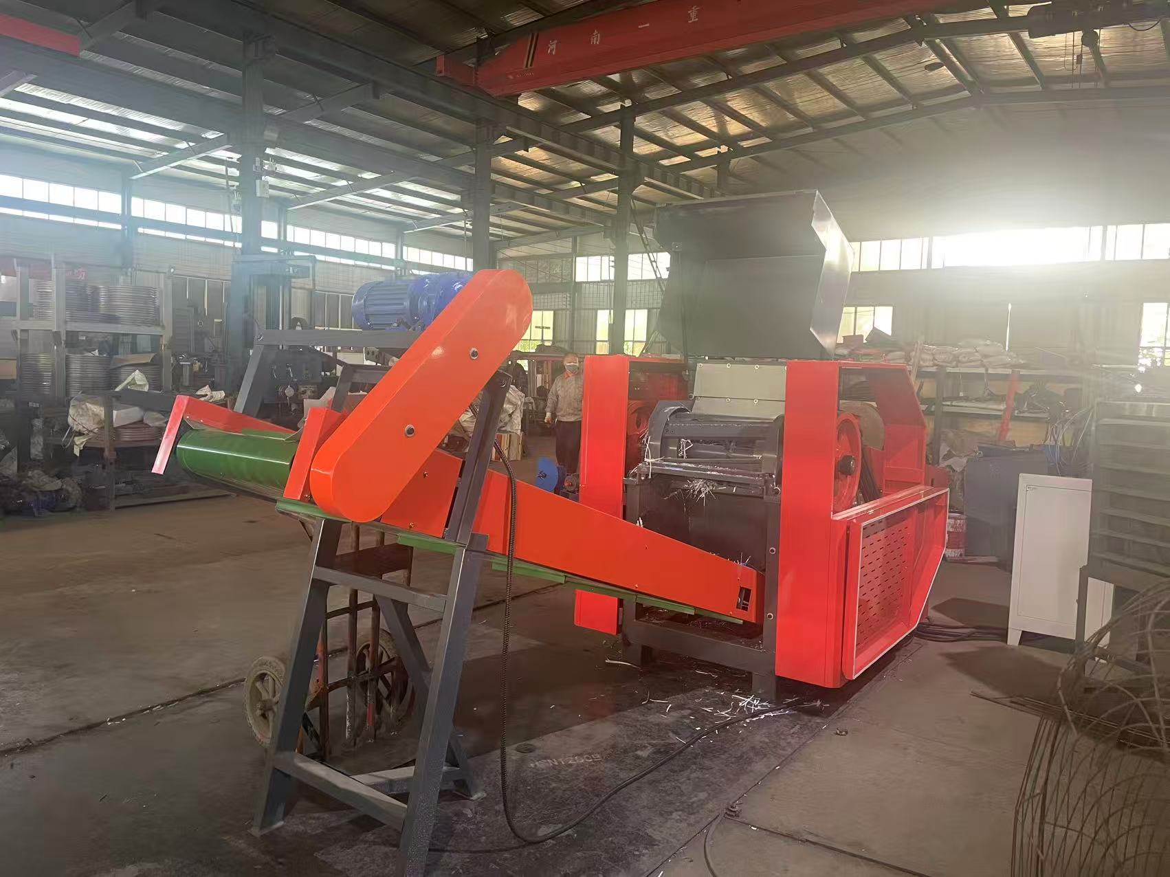 Industrial Tote Bag & Woven Bag Shredder – Efficient Recycling & Size Reduction