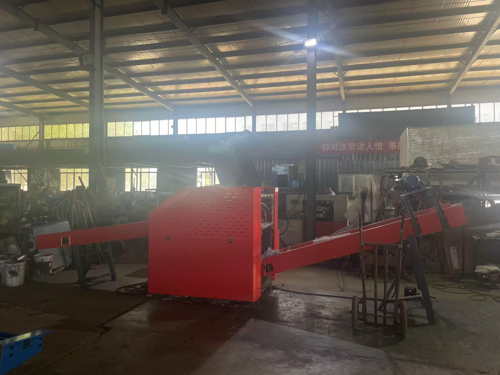 Industrial Tote Bag & Woven Bag Shredder – Efficient Recycling & Size Reduction