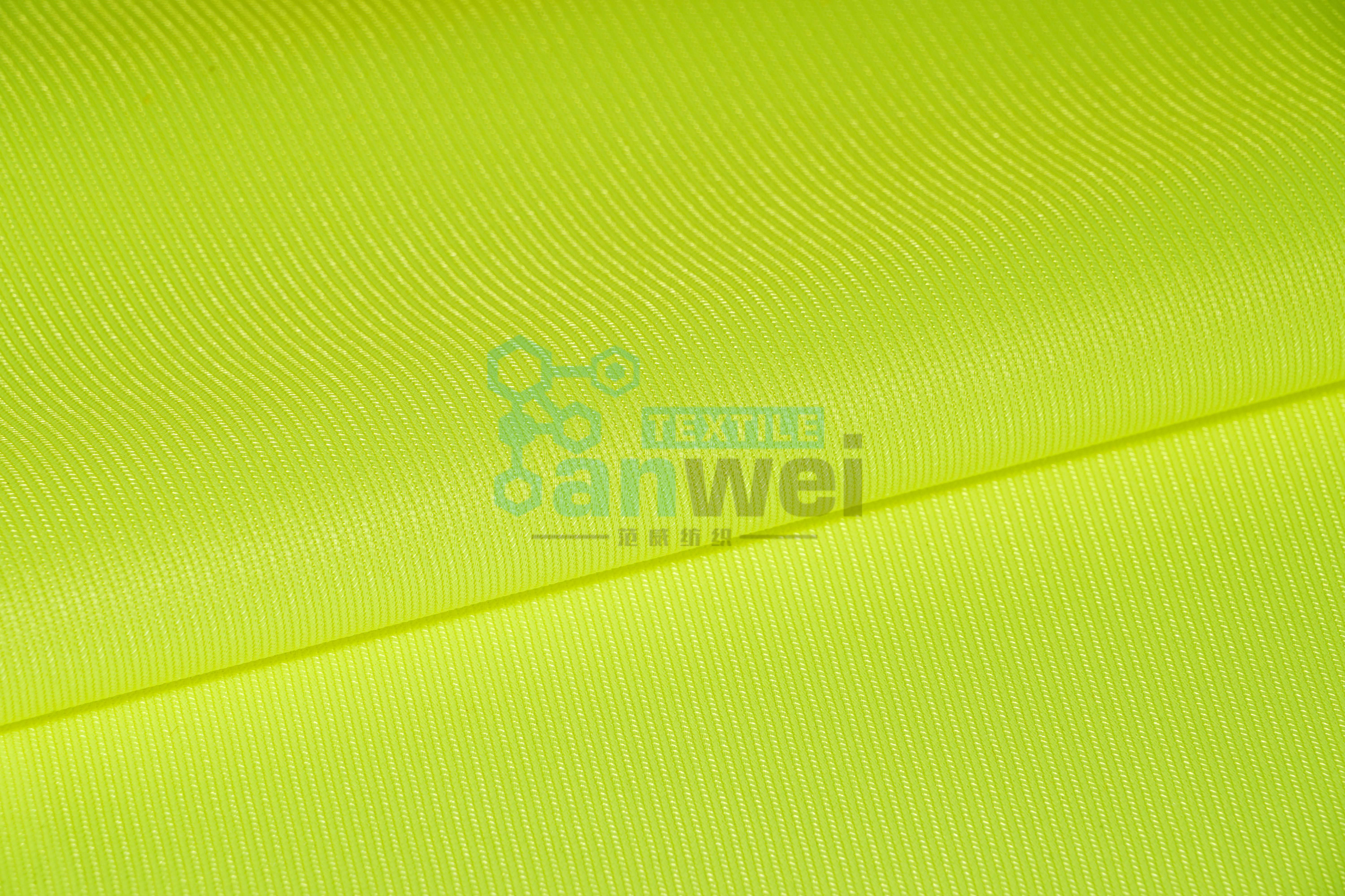 Fluorescent plain cloth