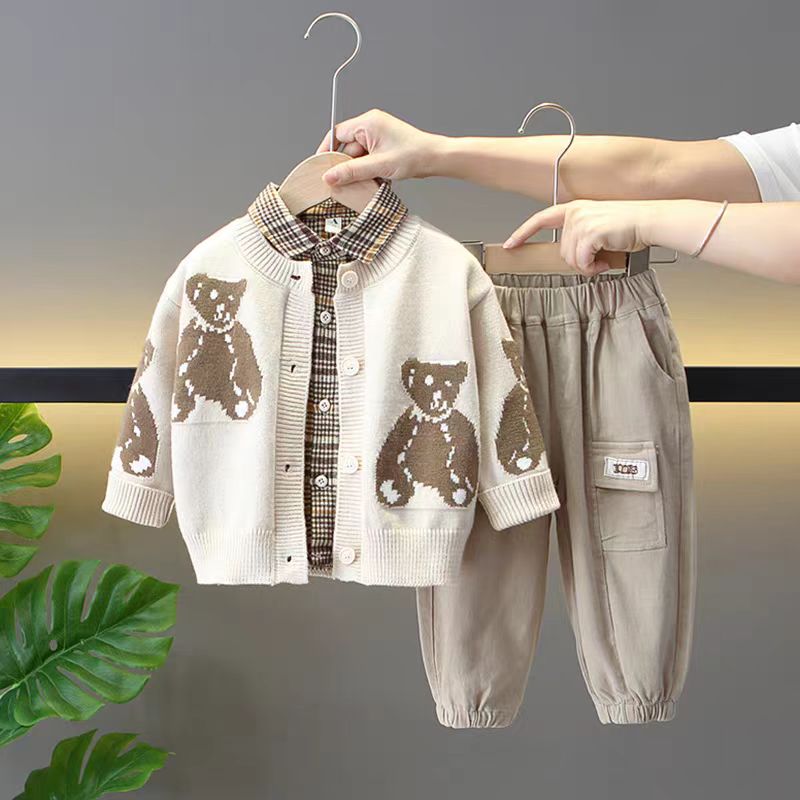 Children's knitted sweater