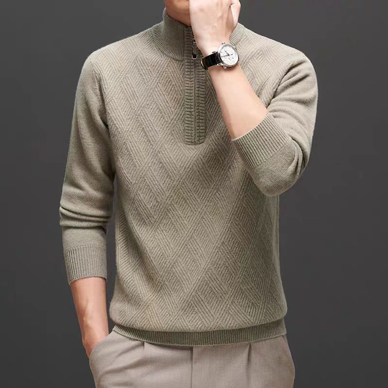 Men's knitted sweater