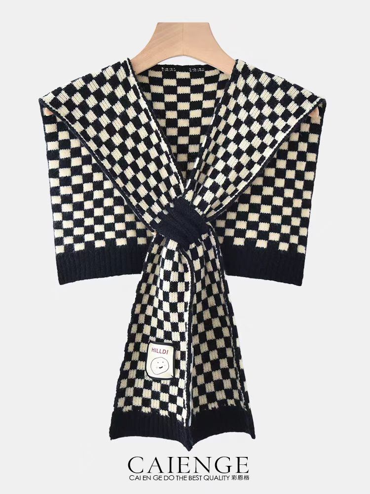 Women's knitted imitation hand hook scarf