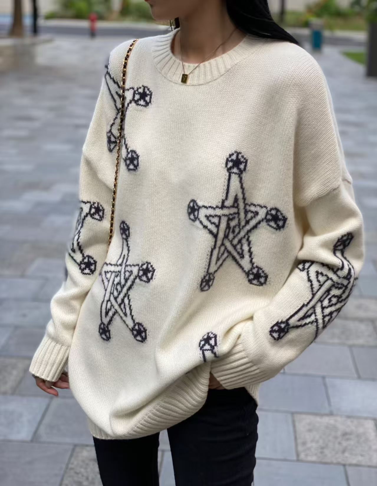 Crew neck sweater
