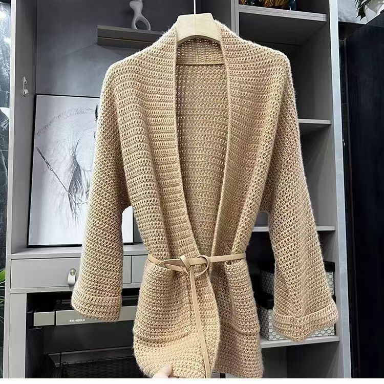 Cardigan sweater
