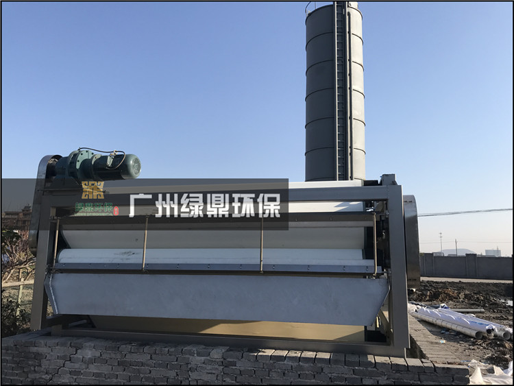 Three-mesh belt filter press commissioning and installation site
