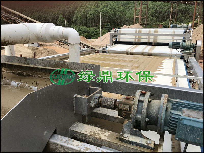 On-site commissioning of ultra-high pressure belt filter press in Meizhou sand washing plant