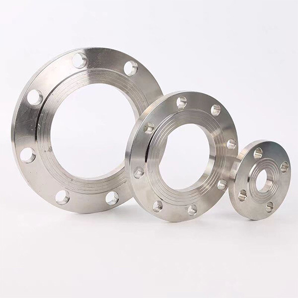 Flat welding flange