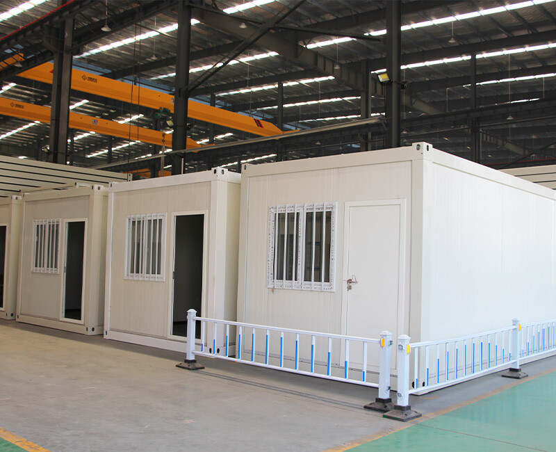 What issues need to be considered before installing a container house on a construction site?