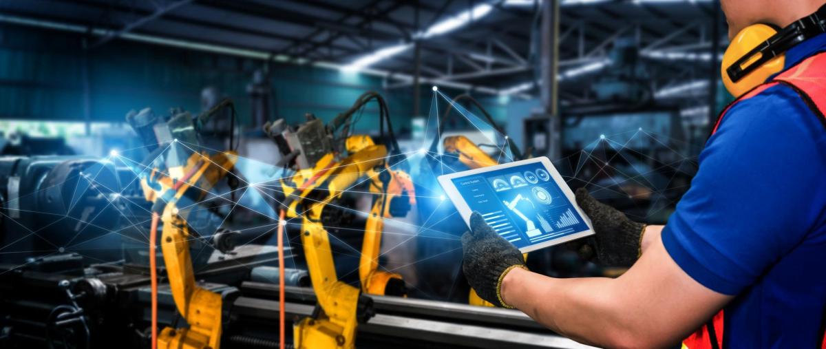 Smart Manufacturing The Core of Industrial IoT Smart Manufacturing The Core of Industrial IoT