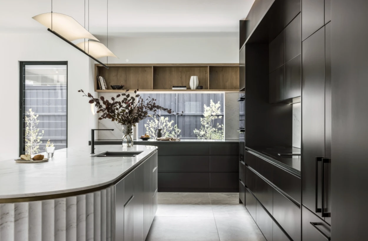 Modern Light Luxury Kitchen with Marble and Functional Storage