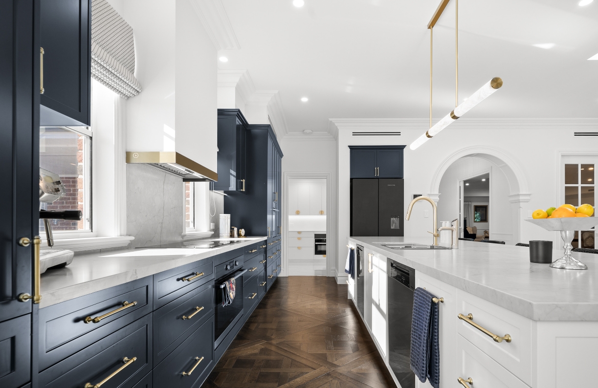 Serene Sea and Sky Inspired Interior with Crafted Floors