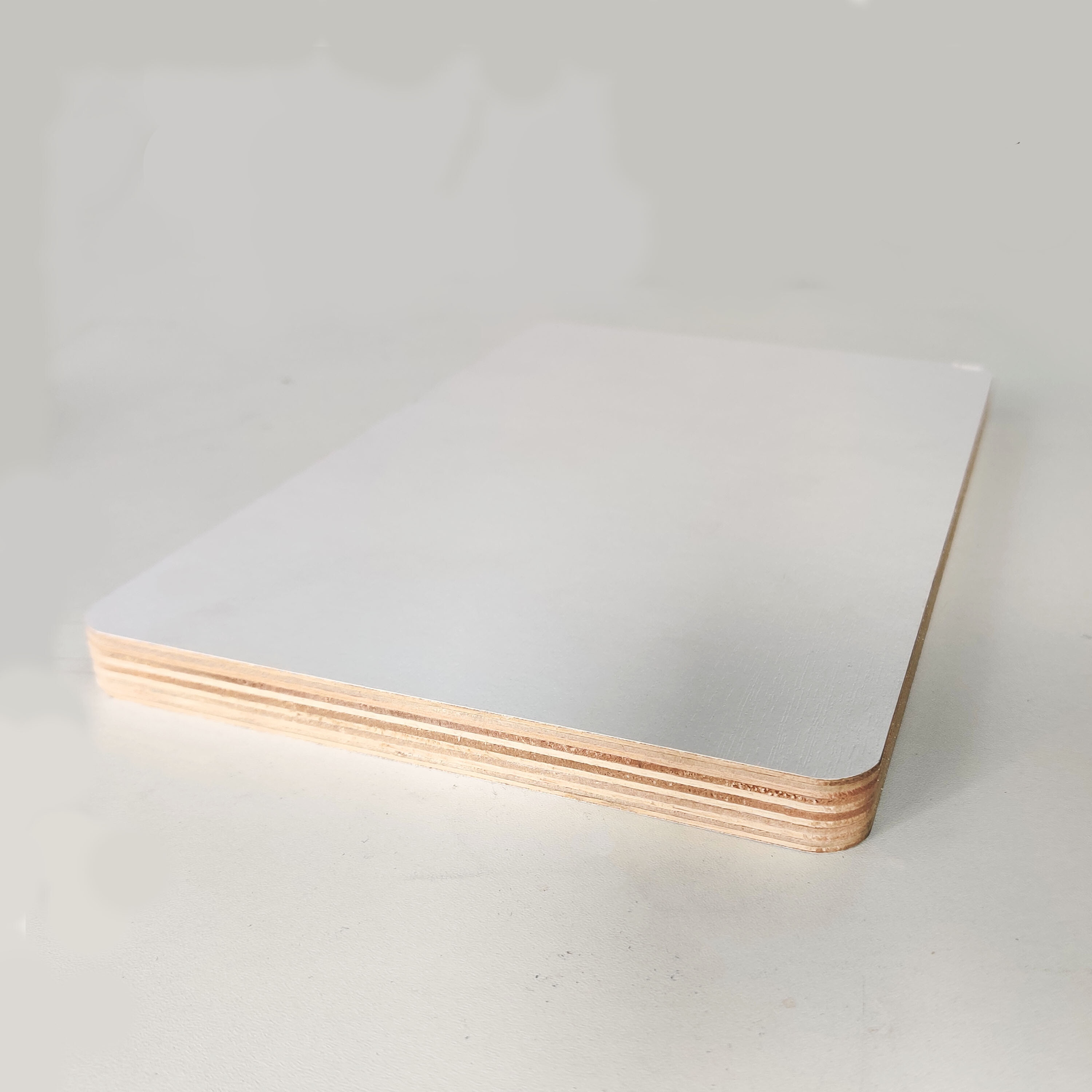 white melamine paper laminated plywood
