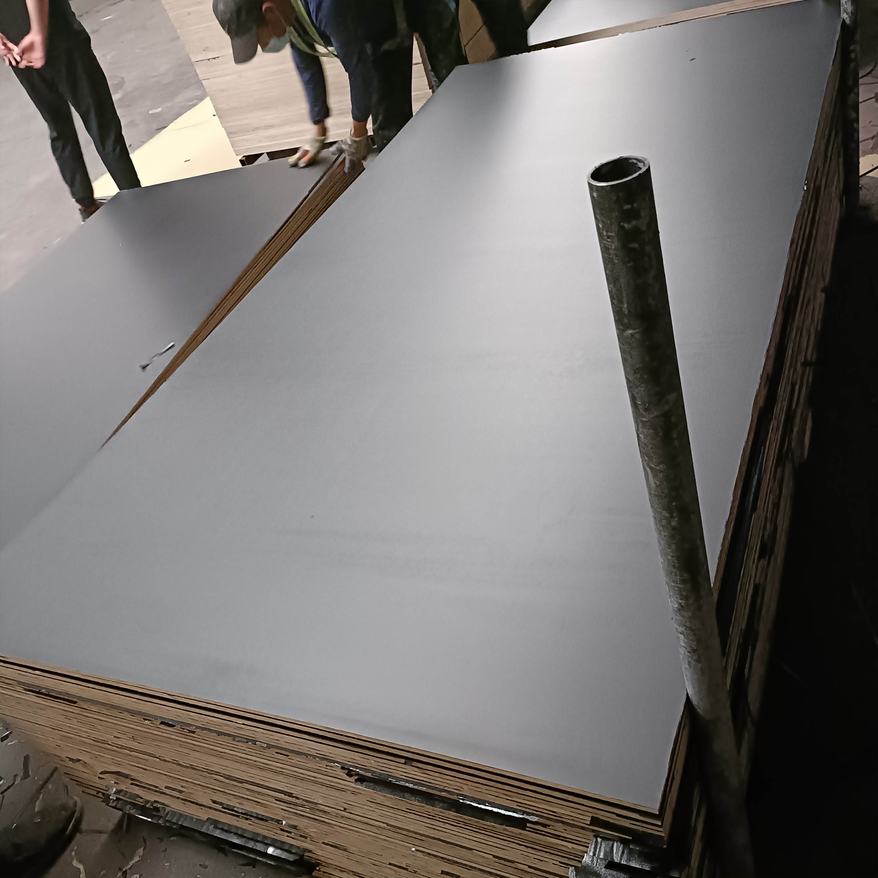 Application of film faced plywood in construction