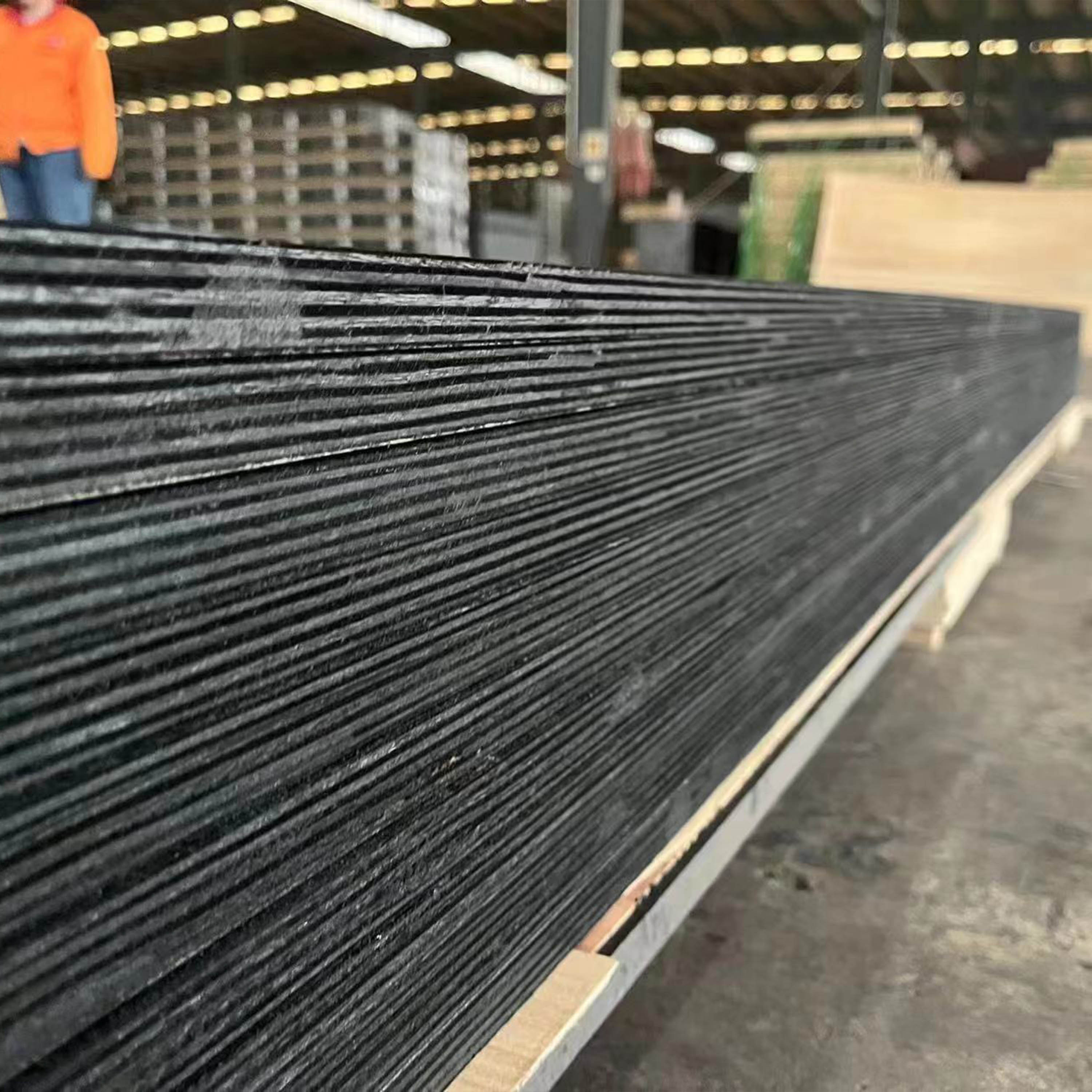 black film faced shuttering plywood