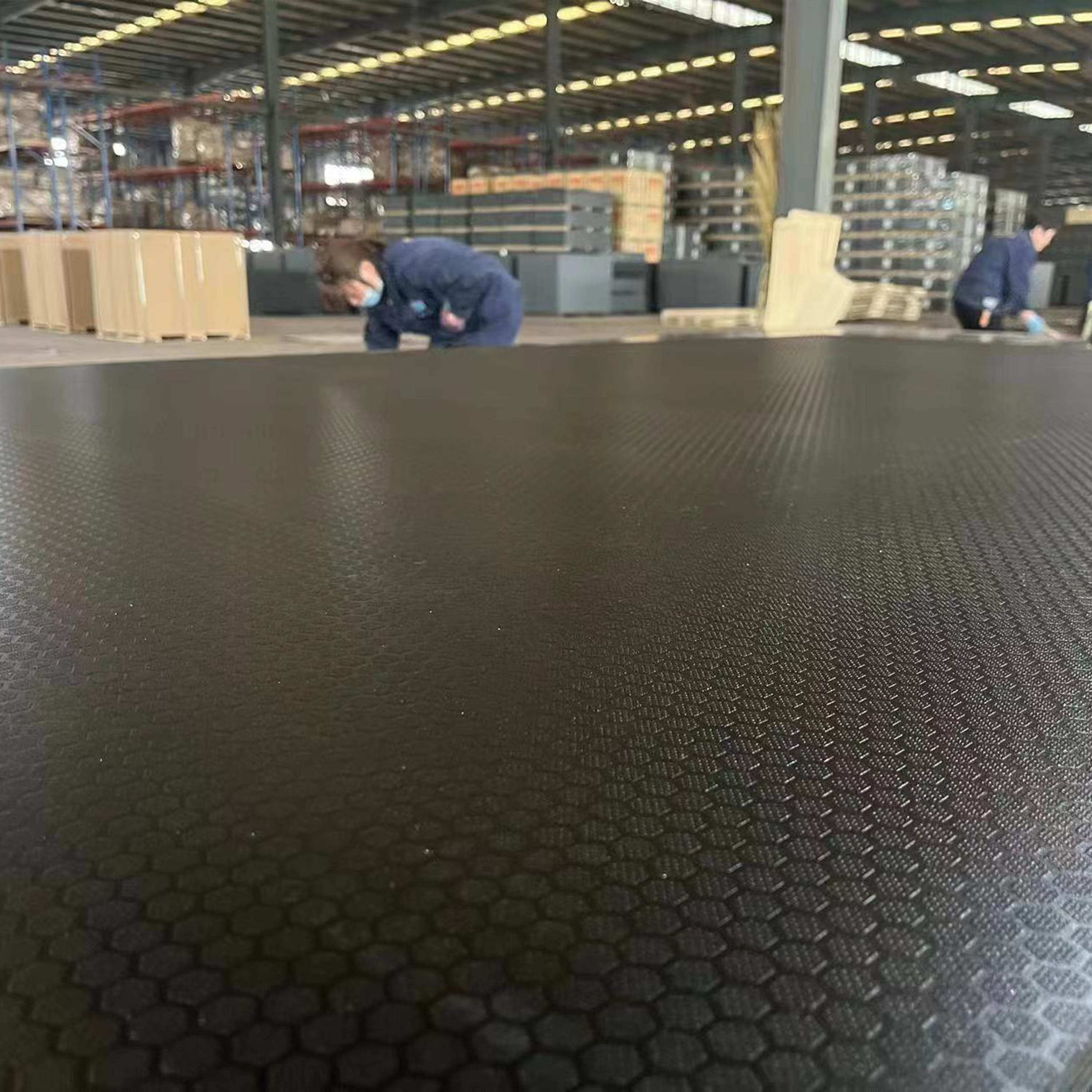 anti slip mesh phenolic resin hardwood