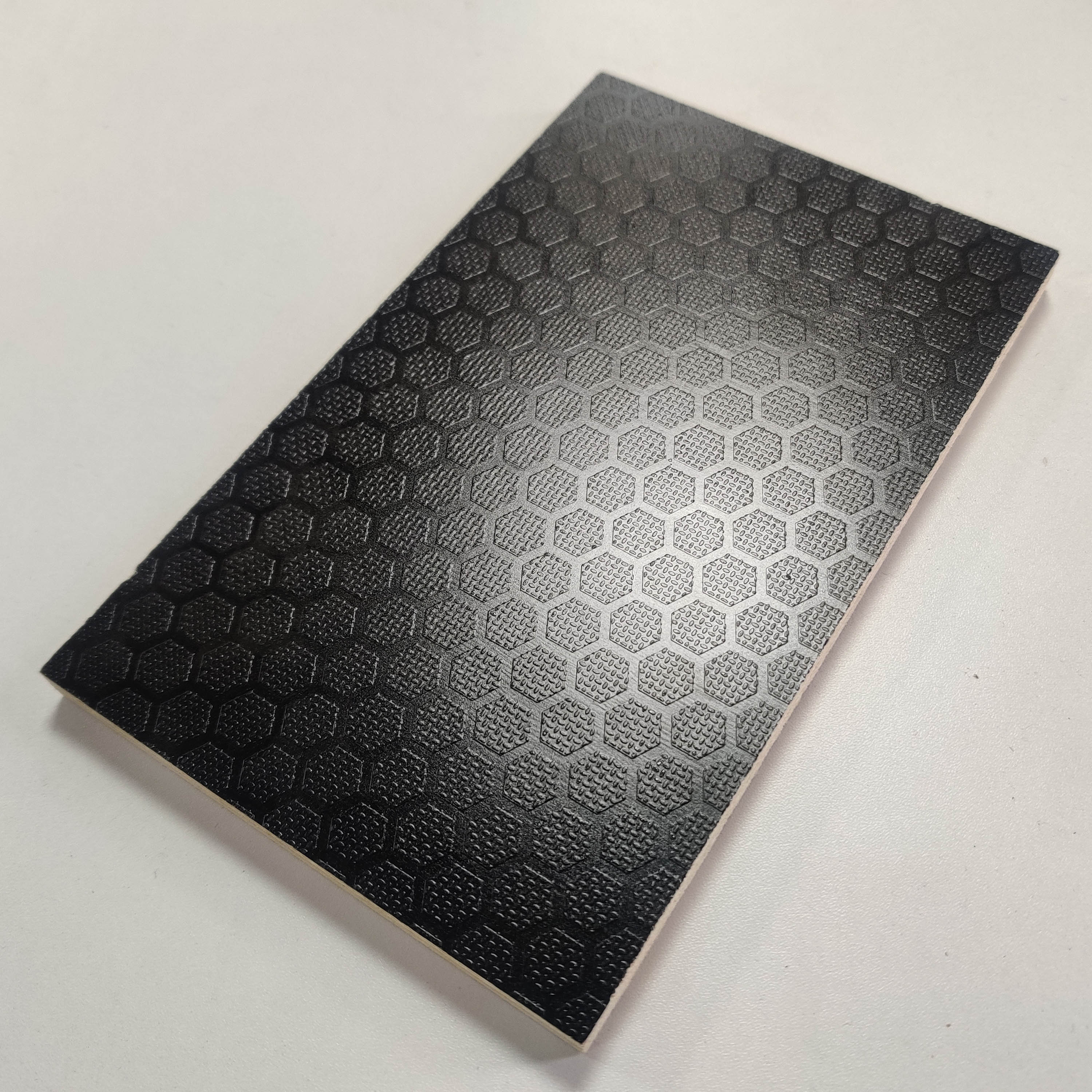 18mm phenolic plywood anti slip face