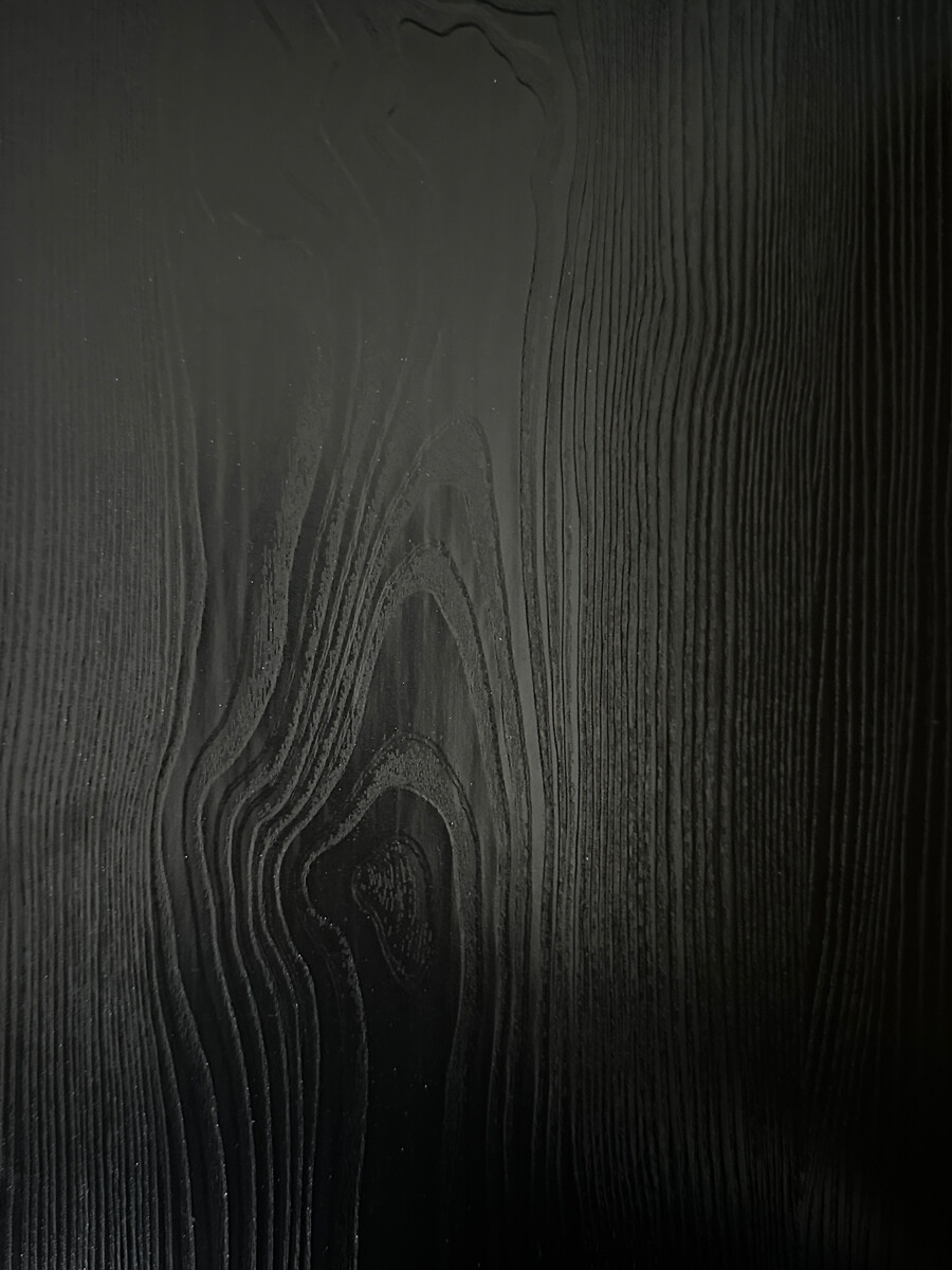 Synchronized laminates melamine plywood