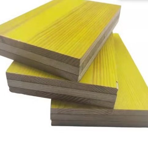 3-Ply yellow shuttering panels