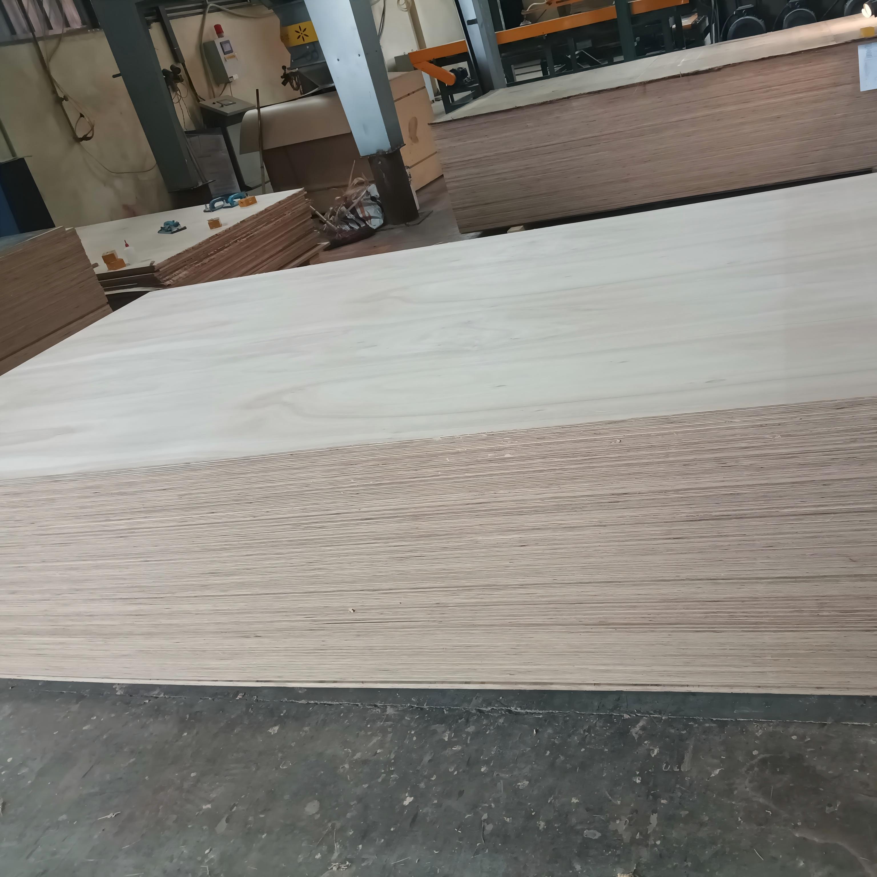 Commercial plywood