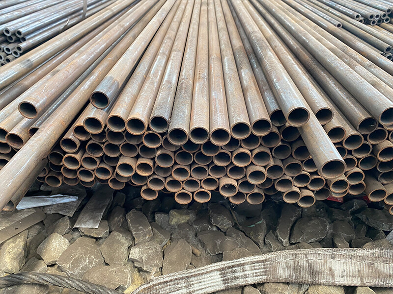 Black Bright Precision High-Pressure 40 Carbon Steel Pipe 5.5mm 22 Cal Seamless Carbon Steel Barrel Tube Pipe Supplier