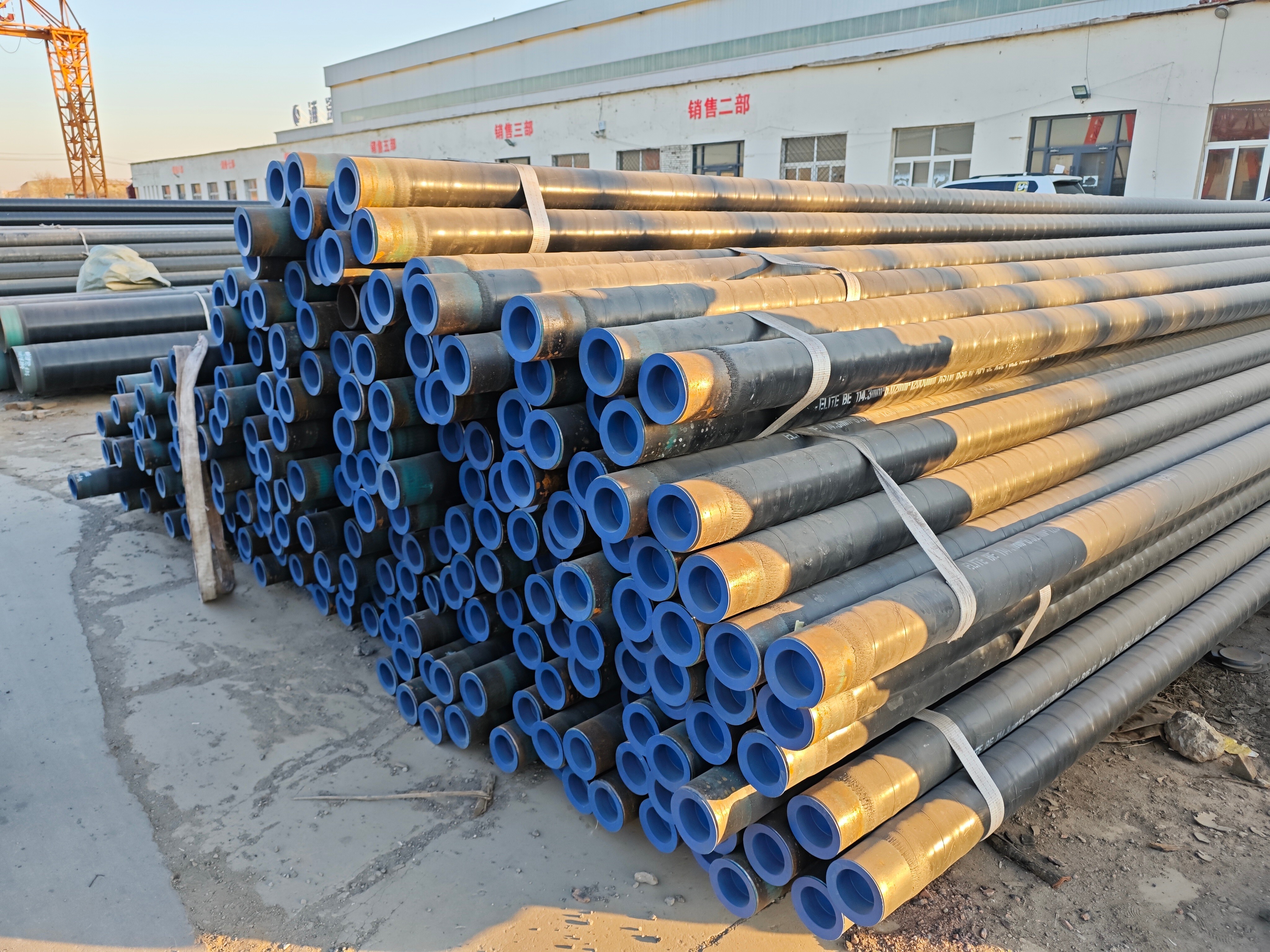 3PE Anti-corrosion Steel Pipe HSAW Steel Tube Spiral Steel Pipe Spigot Api