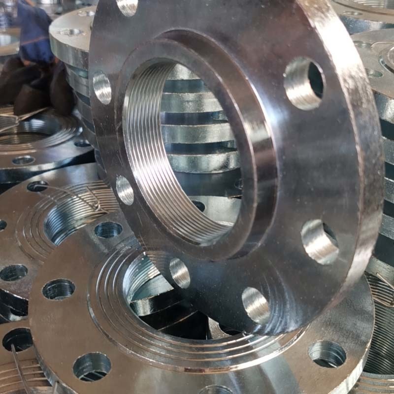 Threaded flange