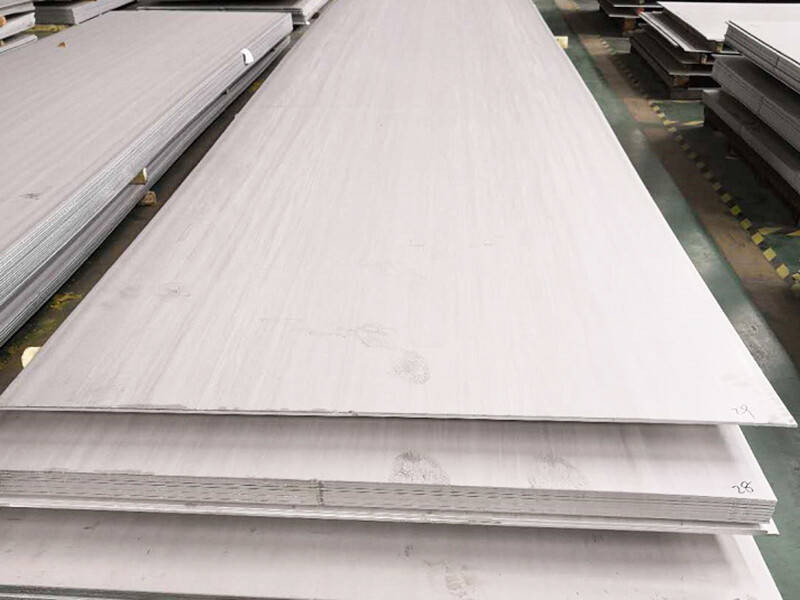 Welding method for butt welding of stainless steel plate