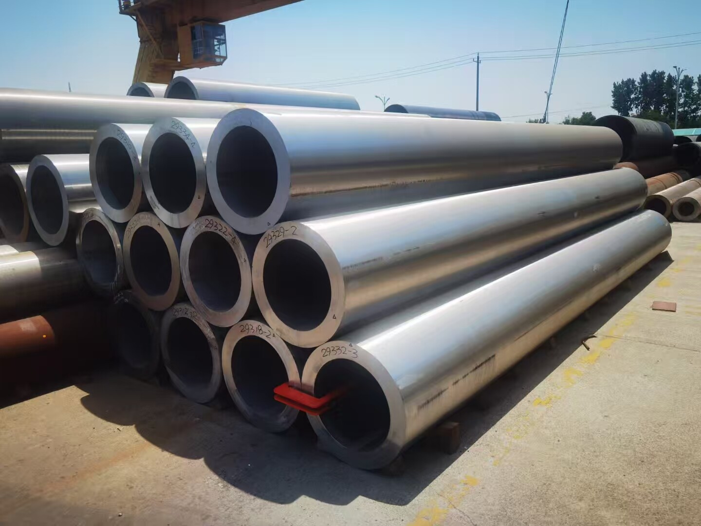 Unveiling the High - Temperature and High - Pressure Seamless Steel Pipe Valued at 190,000 RMB per Ton: An Excellent Choice in the Industrial Field