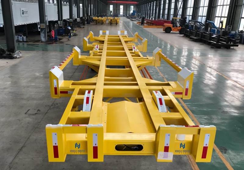 Are gooseneck skeletal trailers really more stable during high-speed lane changes?