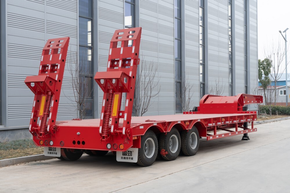 lowbed trailer 60 ton/lowboy trailer 60 ton/gooseneck flatbed trailer