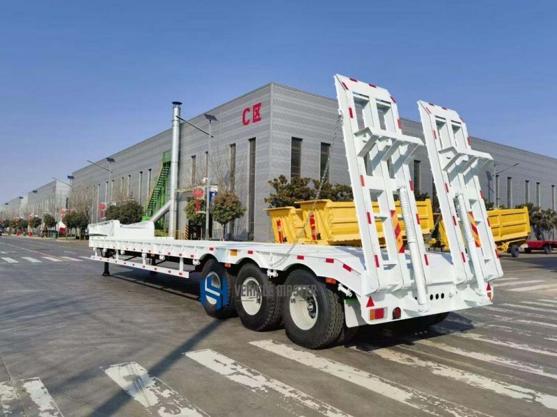 lowbed semi Trailer for sale/lowbed Trailer 100 tons/lowbed Trailer 6 axle manufacturer
