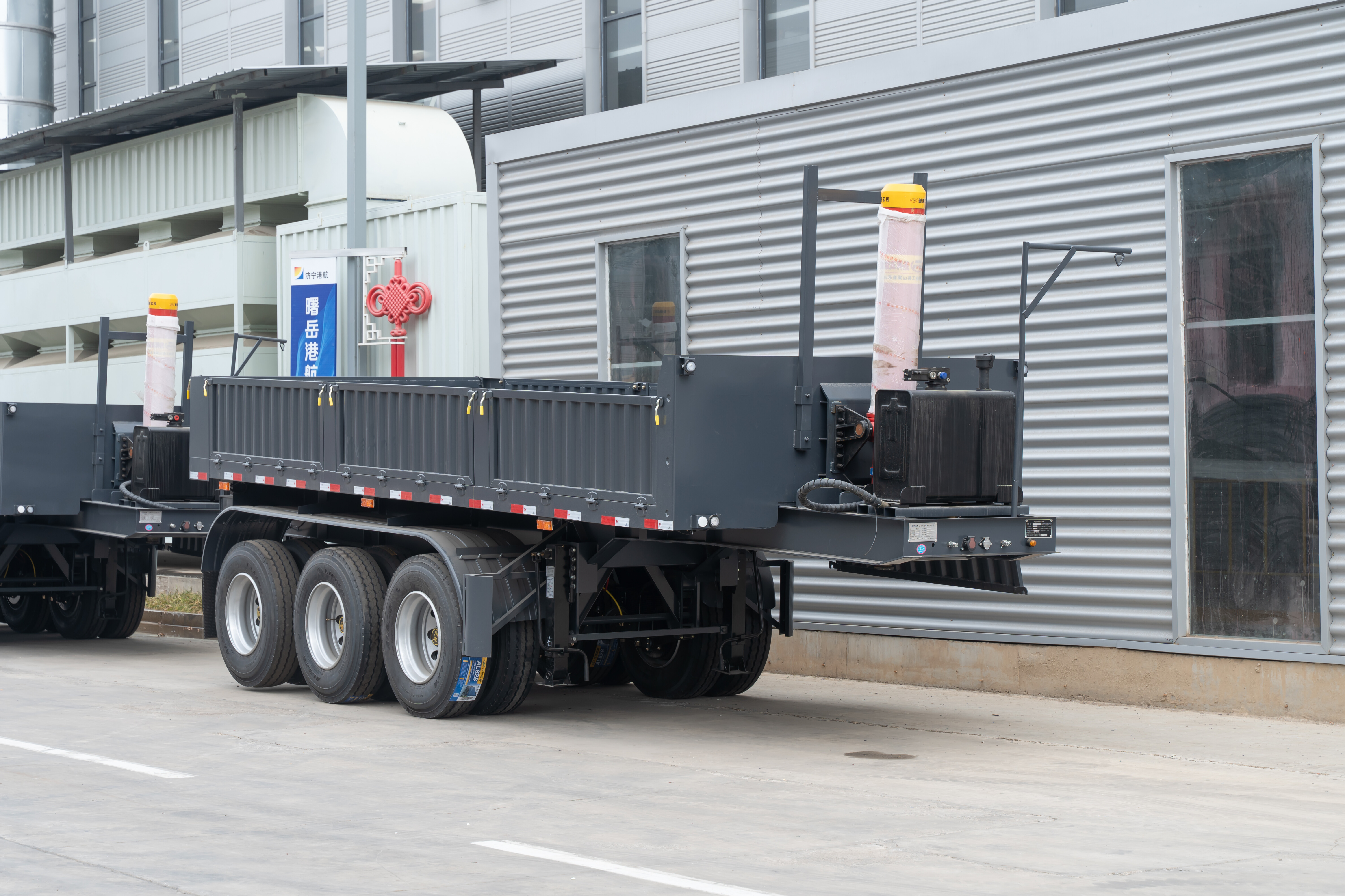 side dump Trailer/dumper Trailer for sale/dump semi Trailer manufacturer