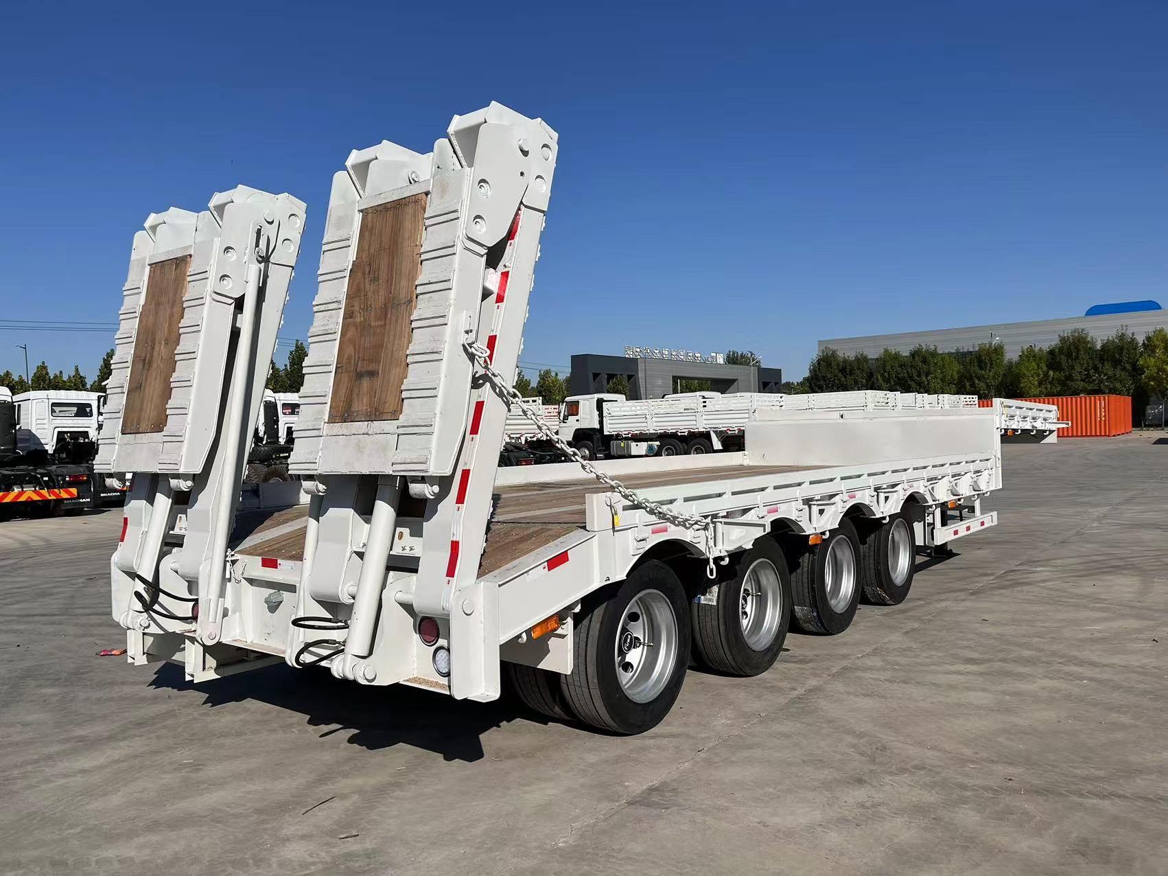 Low-bed semi-Trailer&Lowboy semi Trailers&gooseneck Trailer