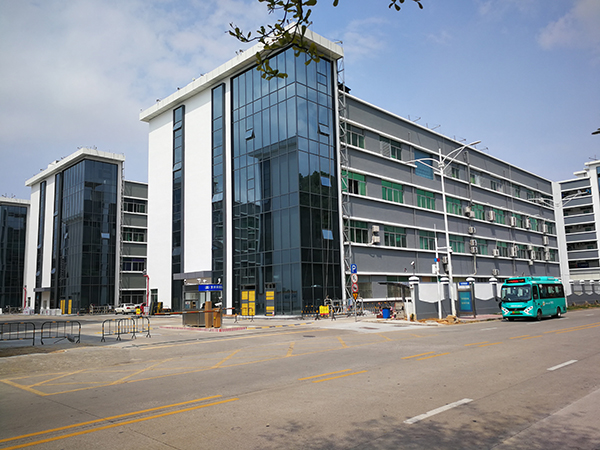 Smart Park Curtain Wall Installation