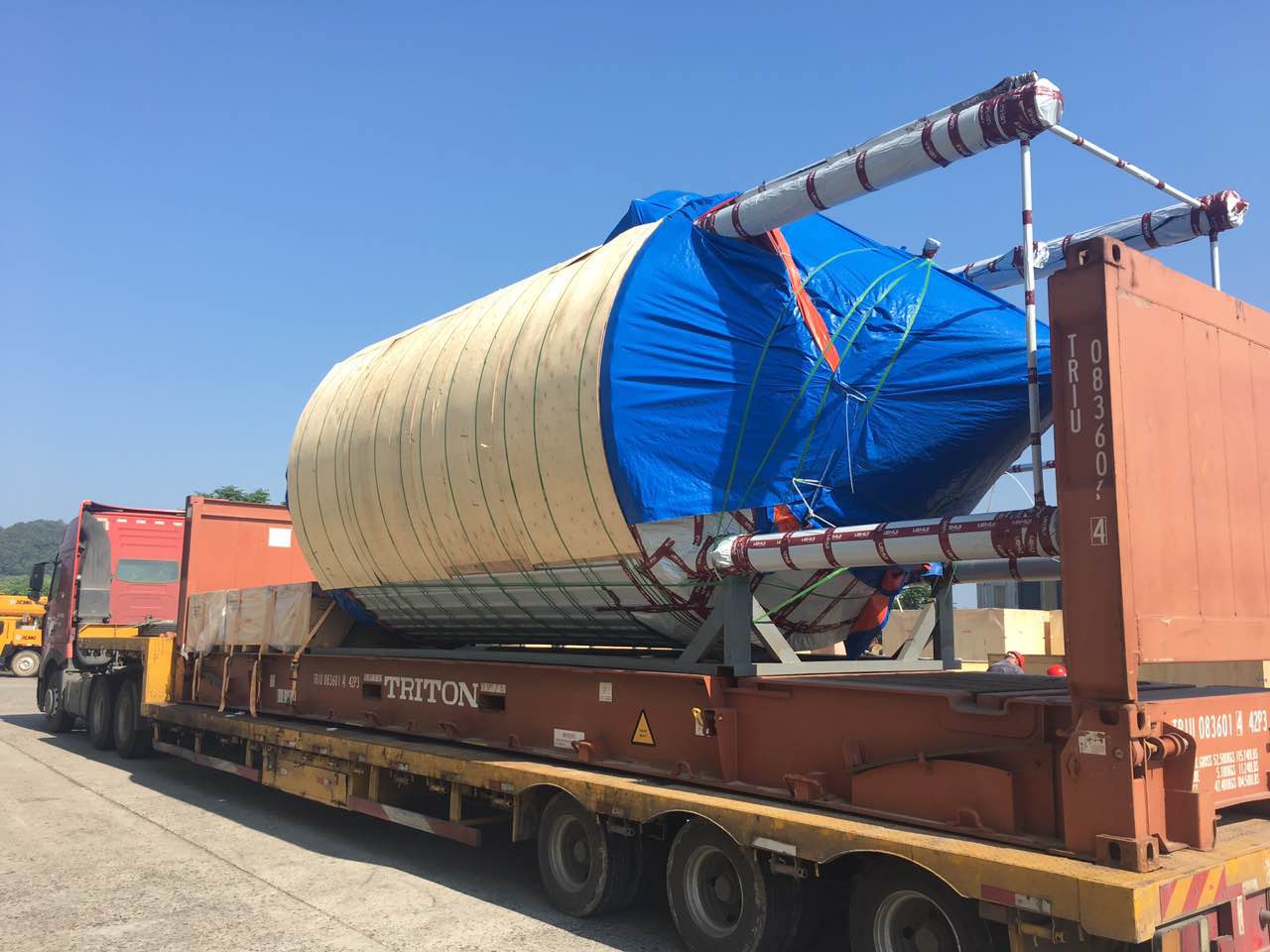 300HL Fermenters Shipping from Jinan Lushine Factory .jpg