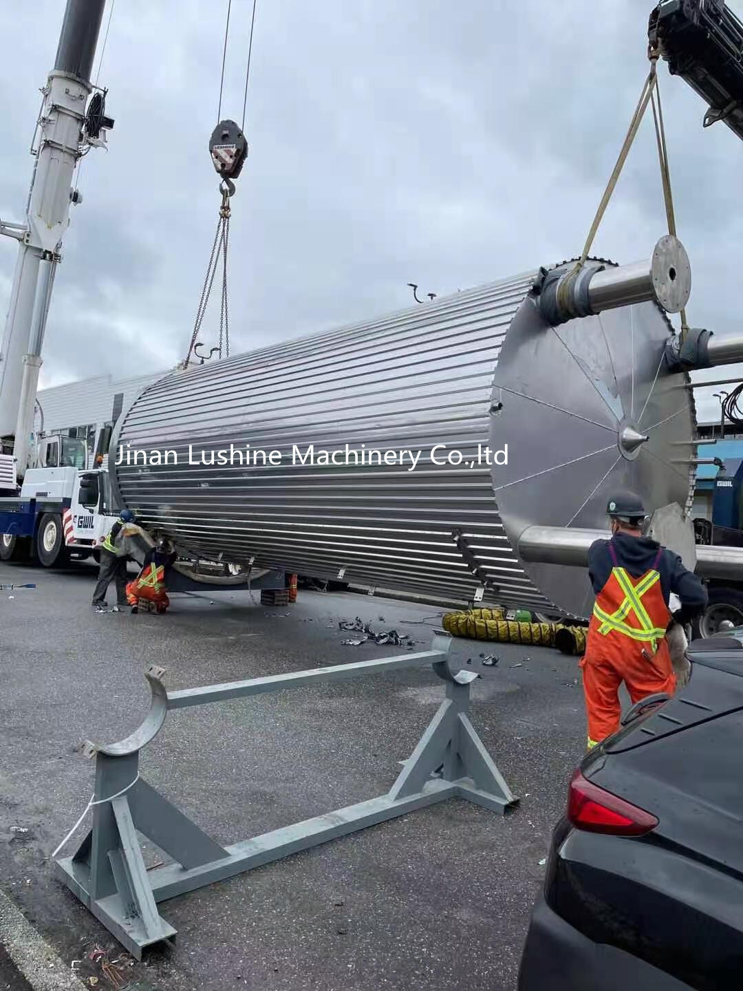 600HL Mixing Tanks installed in Canada