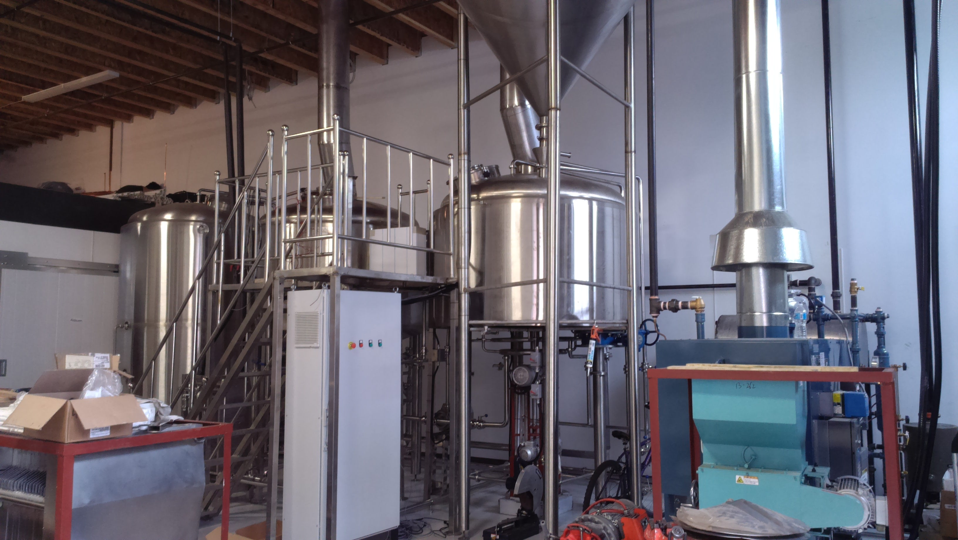 2000L Micro Brewery Equipment installed in Canada