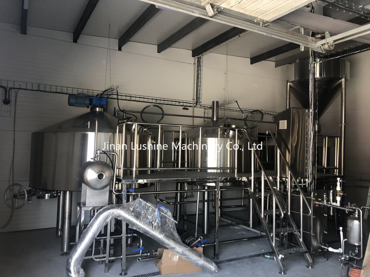 2000L 3Vessels Turnkey Brewing System for Slovakia Customer_副本.jpg