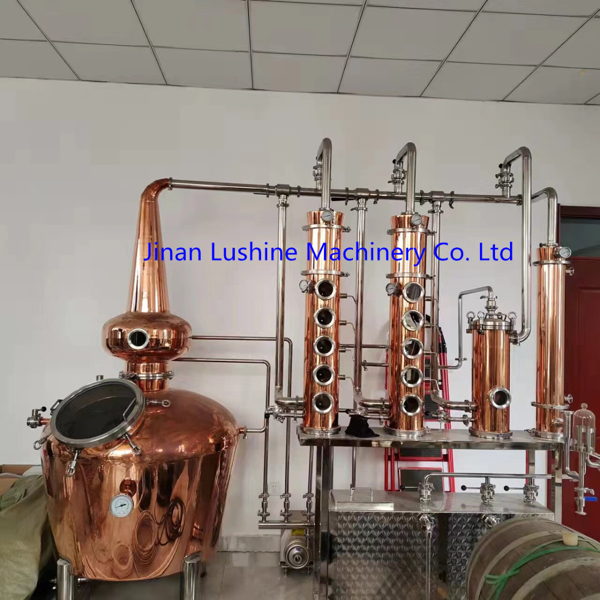 500L 蒸馏设备_副本.jpg