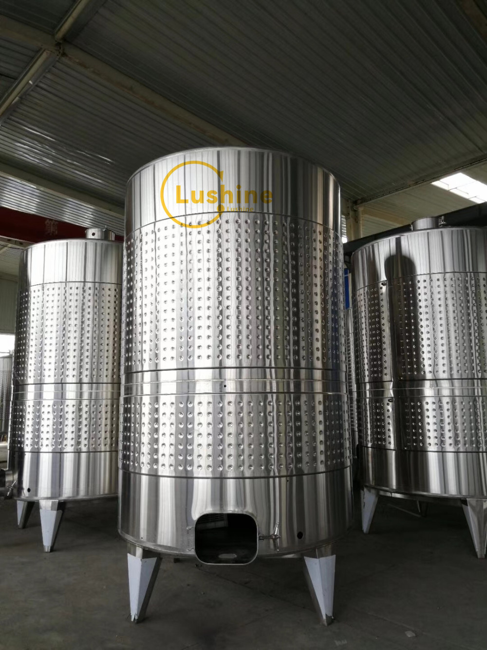 100HL Grape Wine Fermenters