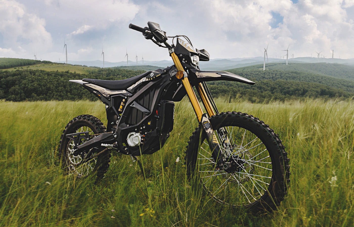 SURRON THE NEXT GENERATION OF E-BIKES