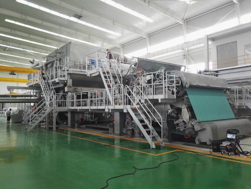 新月型高速卫生纸机