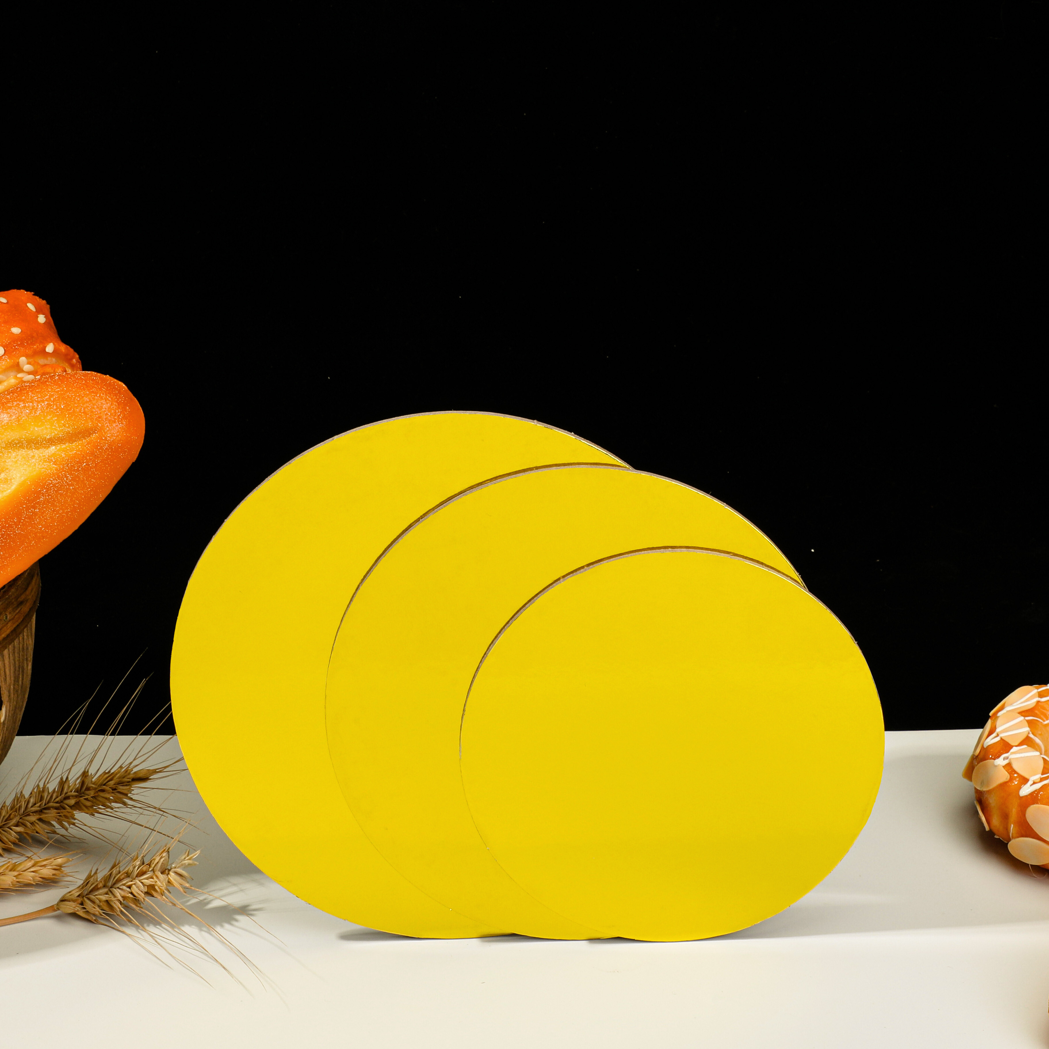 3mm Thick Golden Round Cake Base Stand