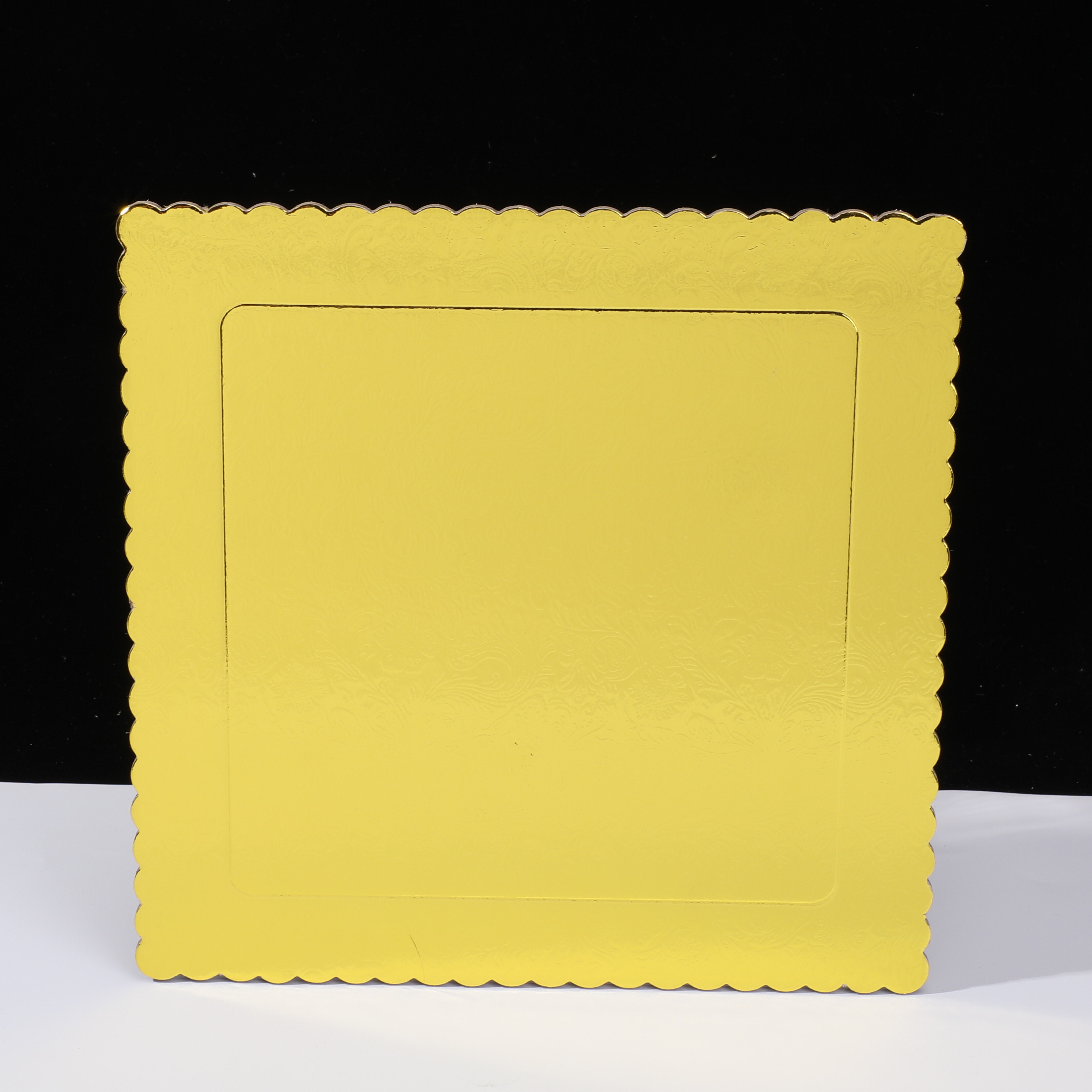 3mm Thick Gold Square Lace Cake Base Stand