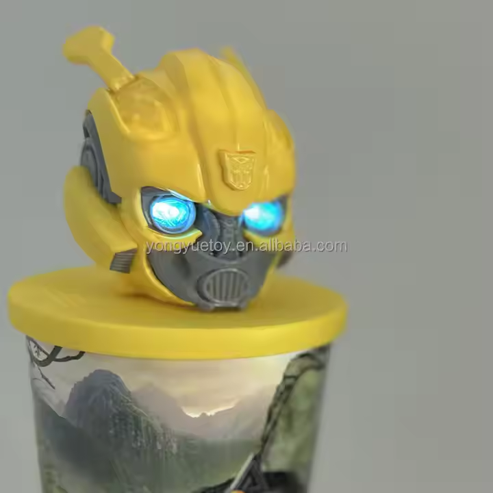 Custom 3D Plastic Cup with Light up Top 32oz Cold Drink Ice Cream Cake Cups with Straw and Figure Topper