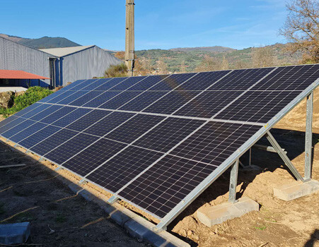 European Residential Community (All Black Component)