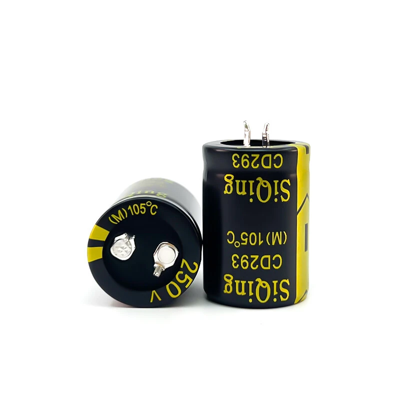 250v820uf