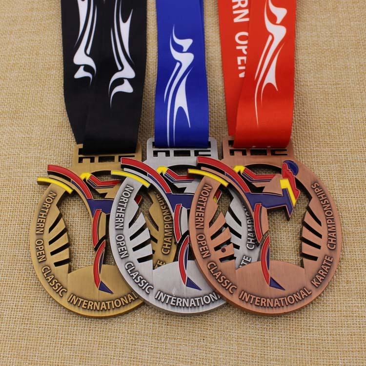 Customized Gold Medal Karate