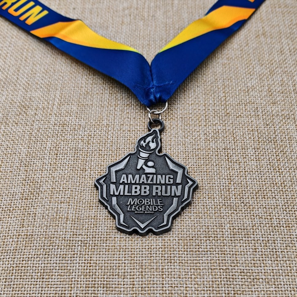 Unique Triathlon Medals with Soft Enamel for Event Winners