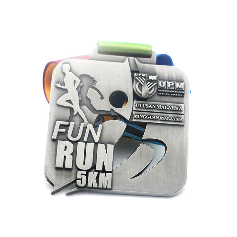 Customized medals for sports, metal, soccer, running, taekwondo, karate, gold medals, ribbons, basketball, soccer, swimming, etc.